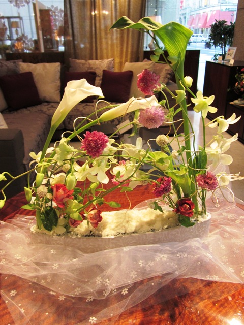 http://www.karimoku.co.jp/blog/domani-nihonbashi/20100716omiya%20012.jpg