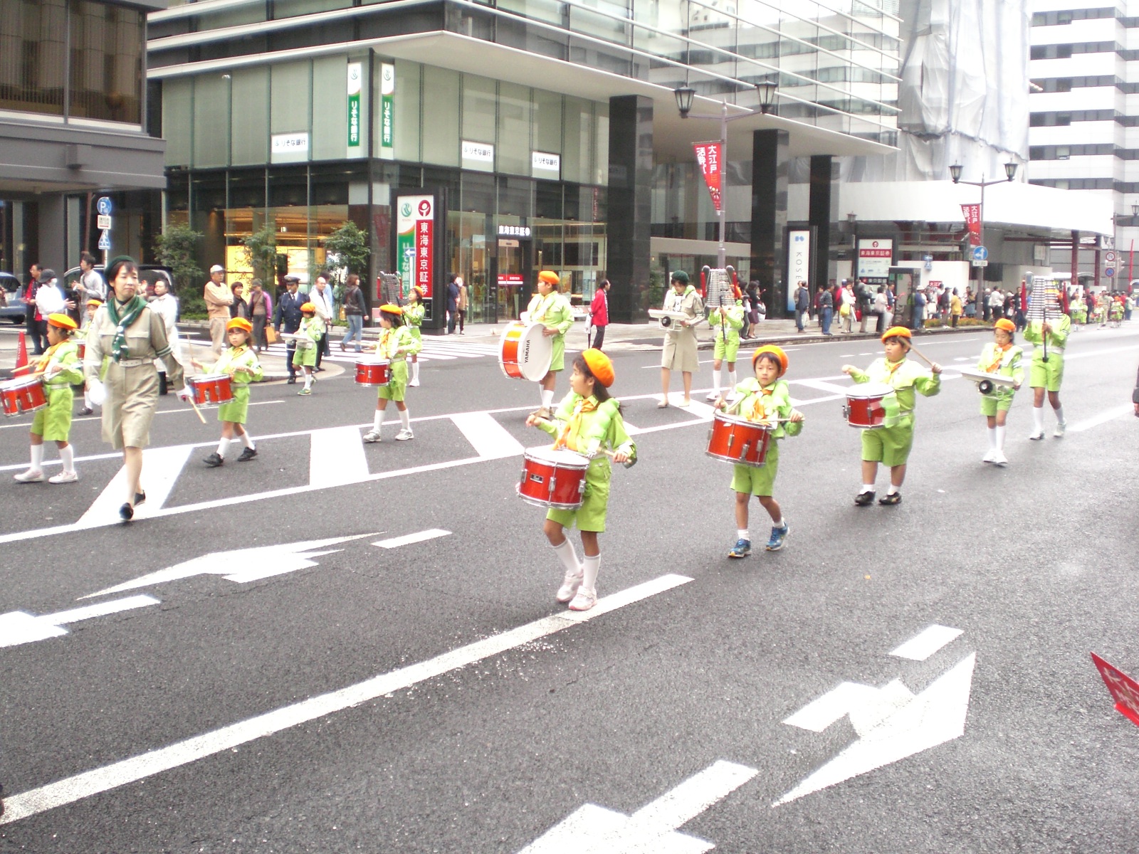 http://www.karimoku.co.jp/blog/domani-nihonbashi/CIMG2239.JPG