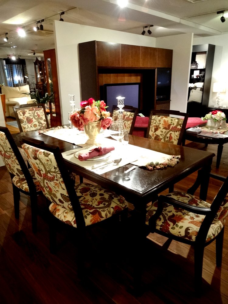 http://www.karimoku.co.jp/blog/domani-nihonbashi/DSC05220.jpg