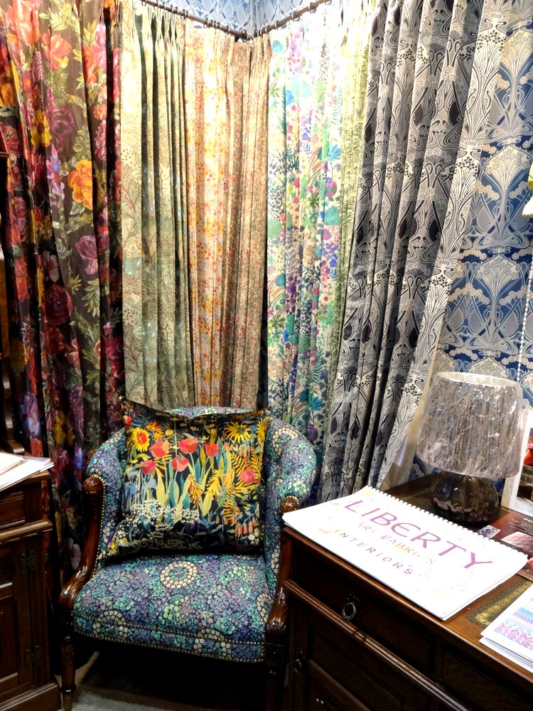 http://www.karimoku.co.jp/blog/domani-nihonbashi/DSC06702.JPG