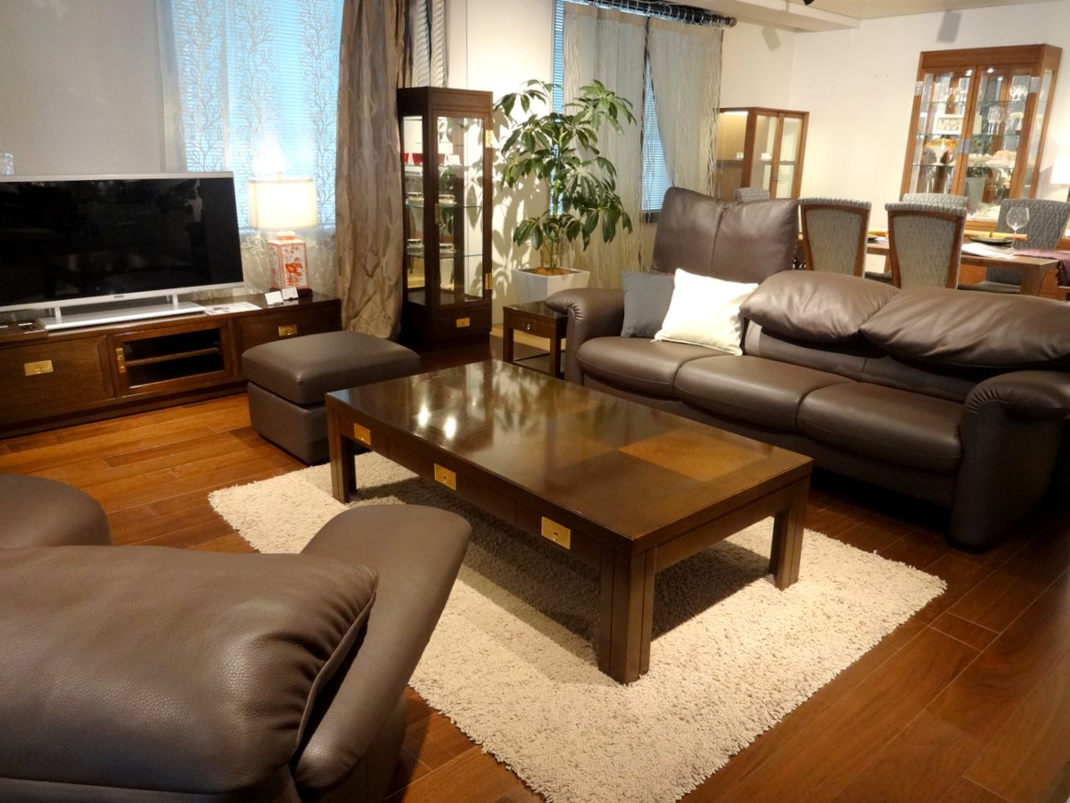 http://www.karimoku.co.jp/blog/domani-nihonbashi/DSC07498.JPG