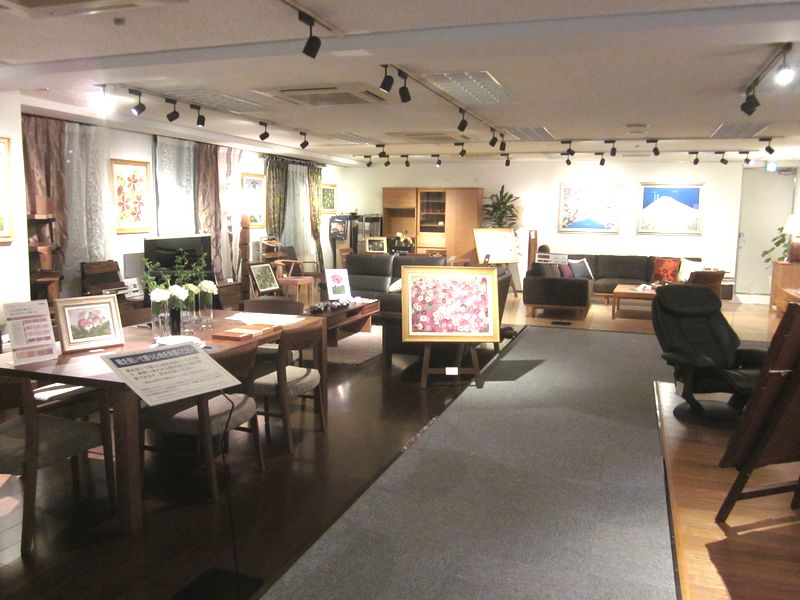 http://www.karimoku.co.jp/blog/domani-nihonbashi/IMG_1361.JPG