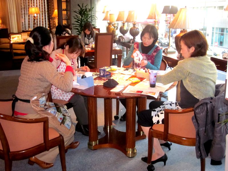 http://www.karimoku.co.jp/blog/domani-nihonbashi/IMG_1545.JPG