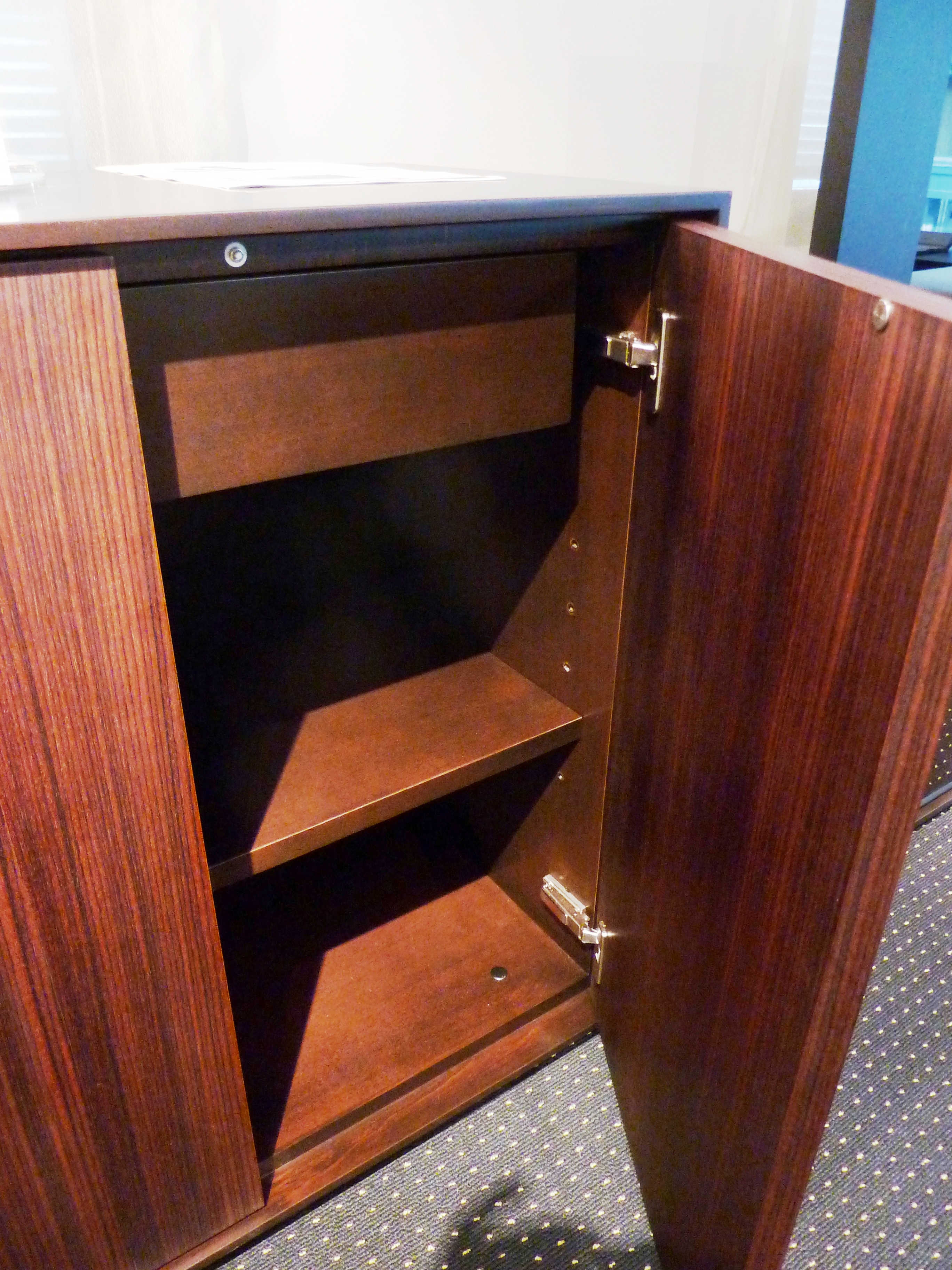 http://www.karimoku.co.jp/blog/domani-nihonbashi/P1000325.JPG