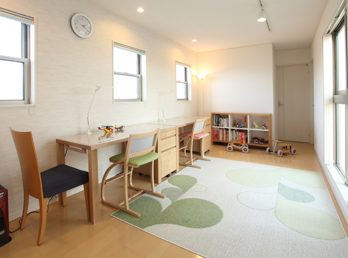 http://www.karimoku.co.jp/blog/kidsinterior/_MG_40441.jpg