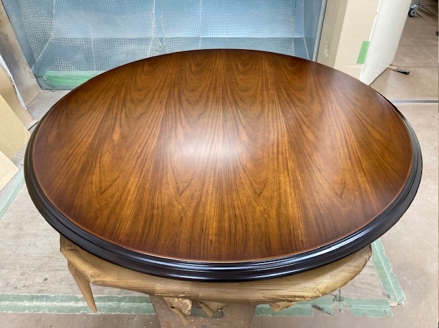 https://www.karimoku.co.jp/blog/repair/%E3%82%B3%E3%83%AD%E3%83%8B%E3%82%A2%E3%83%AB3.jpg