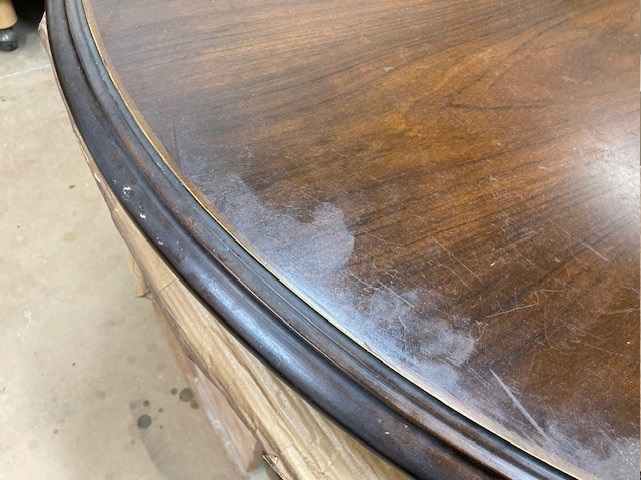 https://www.karimoku.co.jp/blog/repair/%E3%82%B3%E3%83%AD%E3%83%8B%E3%82%A2%E3%83%AB5.jpg