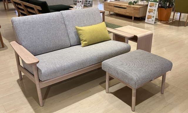 るー カリモク ソファWD43 カリモクソファ WD43 - 宮田家具総本店