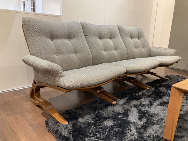 新横浜ショールーム｜イベント・新着情報｜カリモク家具 karimoku