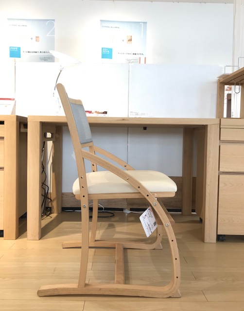Karimoku デスクチェア　カリモク SOHO（デスクチェア） | 国産家具メーカーのカリモク家具 karimoku