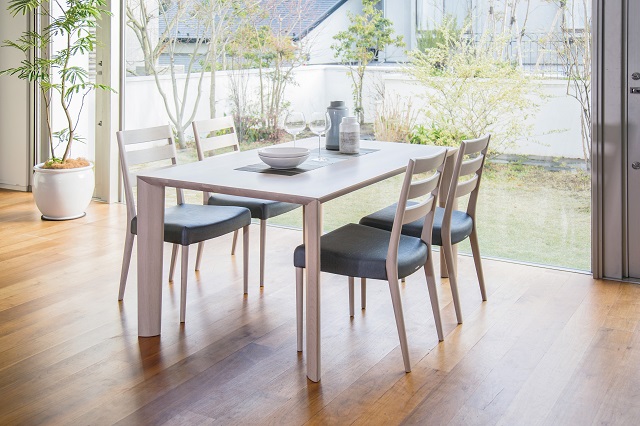 展示品　カリモク ｆｆ　「C91」ハイバックダイニングチェア 2脚セット 展示品 カリモク ff 「C91」ハイバックダイニングチェア 2脚セット