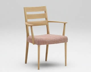 初めての家具選び ダイニングチェアー編｜【公式】カリモク家具